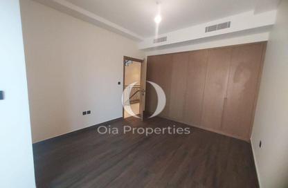 Townhouse - 5 - 6 for rent in Portofino - Damac Lagoons - Dubai