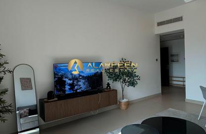 Apartment - 1 - 2 for rent in Jeewar - District 11 - Jumeirah Village Circle - Dubai