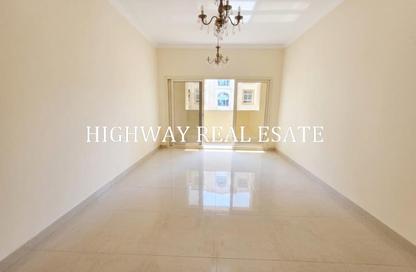 Apartment - 2 - 3 for rent in Muwaileh 3 Building - Muwaileh - Sharjah