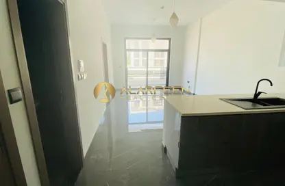 شقة - غرفة نوم - 2 حمامات للايجار في جويا بلانكا ريزيدنس - ارجان - دبي