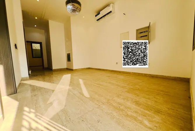 166081938 - Property Image 3