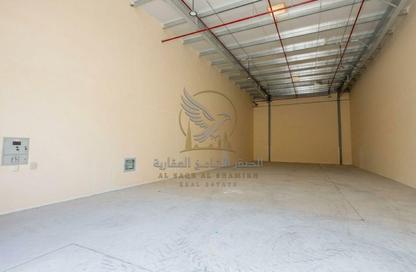 Warehouse - Studio - 1 for rent in Al Jlail - Al Sajaa - Sharjah