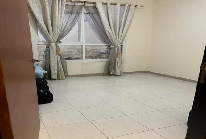 2Ou4p8g2K5g - Property Image 2