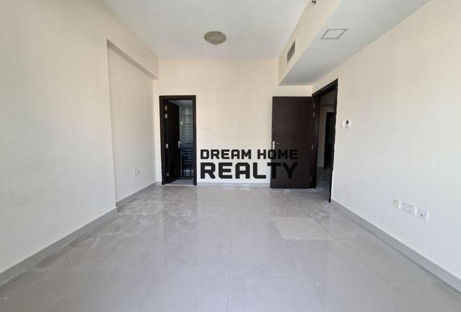 54956912 - صورة العقار 3