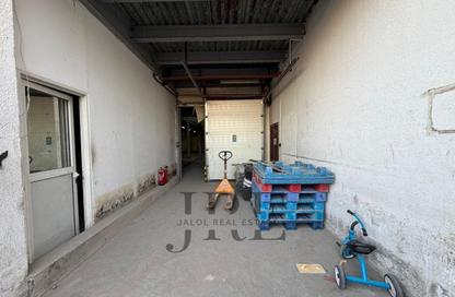 Warehouse - Studio - 1 Bathroom for rent in Industrial Area 15 - Sharjah Industrial Area - Sharjah