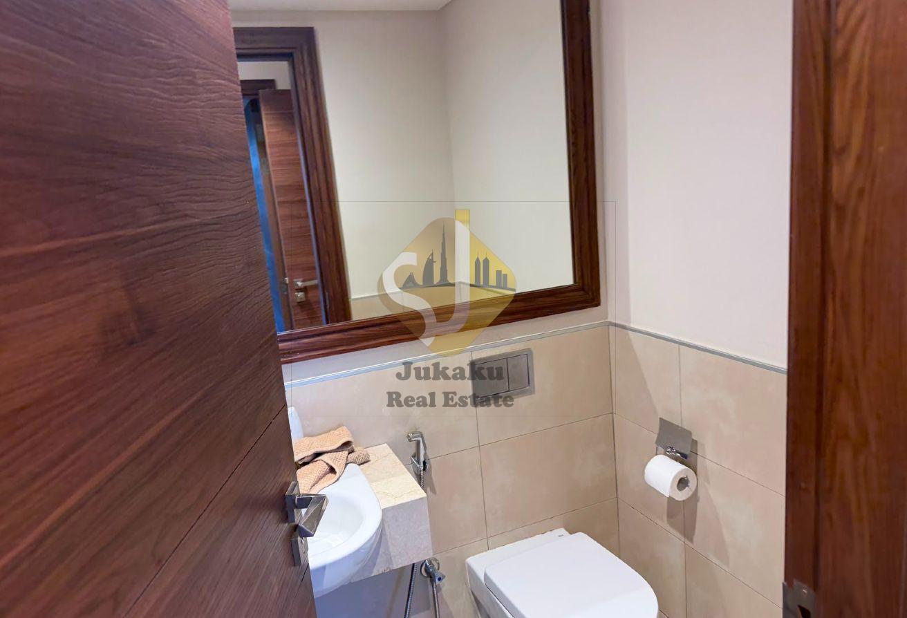 Elegant 1BR|Spacious|Prime Community | Road facing photo 7