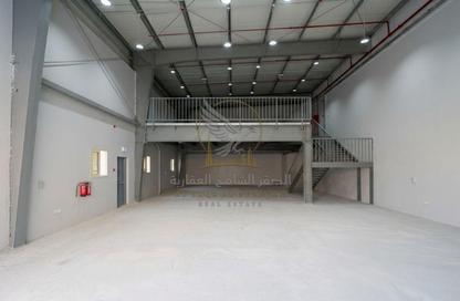 Warehouse - Studio - 2 for rent in Industrial Building 13 - Industrial Area 13 - Sharjah Industrial Area - Sharjah