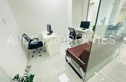 Office Space - 1 Bedroom - 1 Bathroom for rent in Reem Residency - Al Karama - Dubai