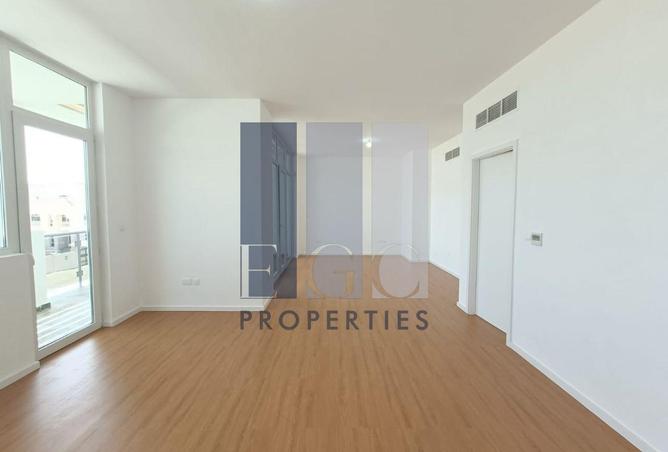 73860334 - Property Image 2