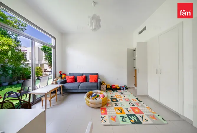 151368637 - Property Image 2