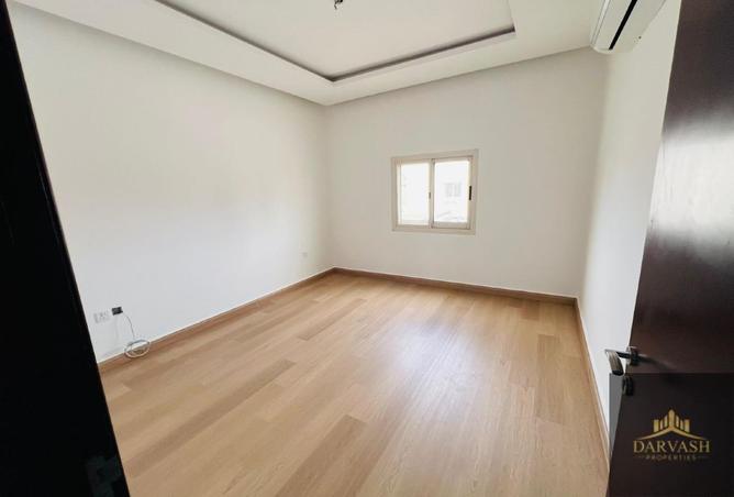 76004855 - صورة العقار 3