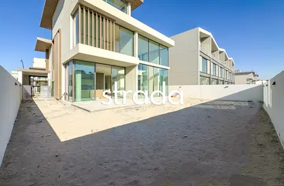 Villa - 4 Bedrooms - 5 Bathrooms for sale in Nad Al Sheba Gardens 3 - Nad Al Sheba Gardens - Nad Al Sheba 1 - Nad Al Sheba - Dubai