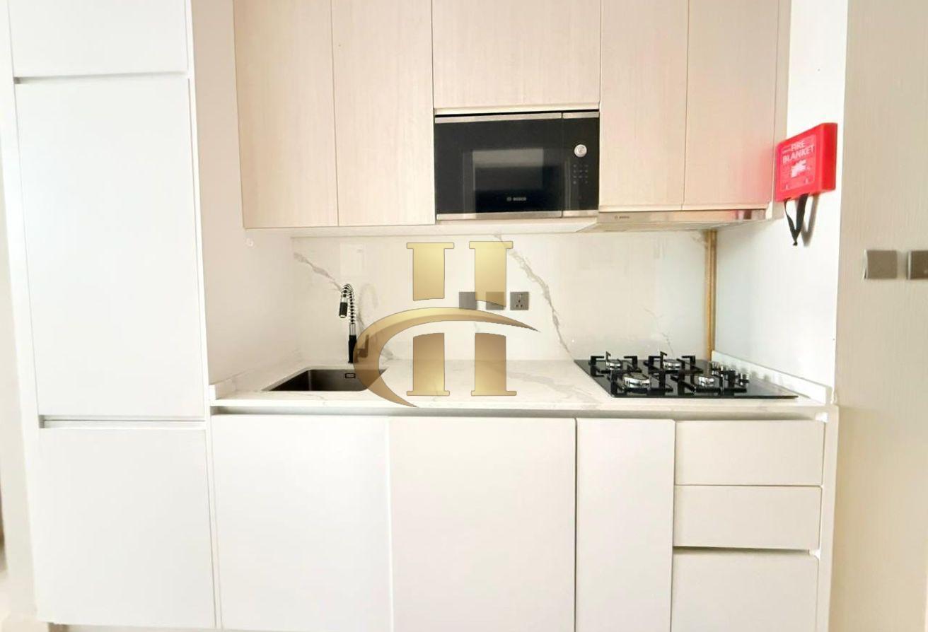 Fully Furnished Studio | Near To Metro | Furjan photo 8
