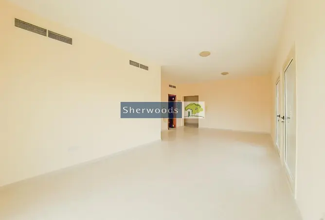 100415693 - Property Image 3