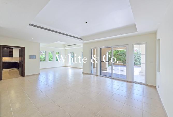 138771647 - Property Image 2