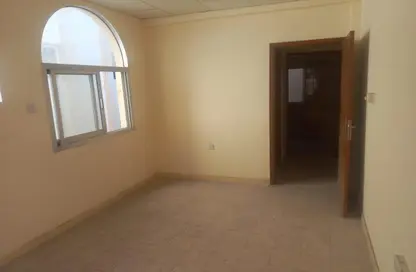 عمارة بالكامل - استوديو - 8 حمامات للبيع في الراشدية - عجمان وسط المدينة - عجمان