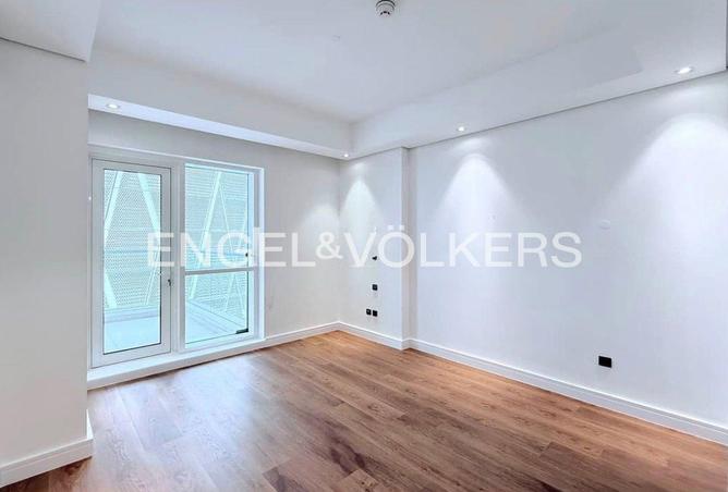 70670110 - Property Image 3