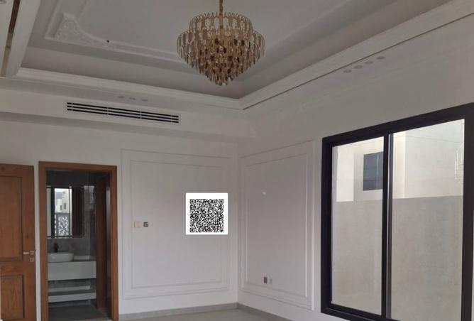 135182489 - Property Image 3