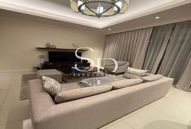 158222212 - Property Image 3