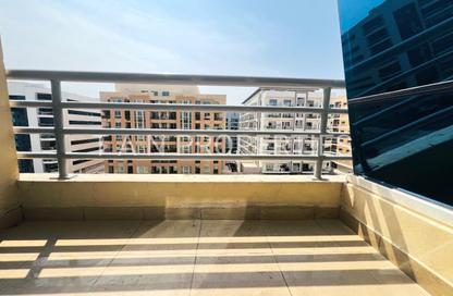 Apartment - 1 - 1 for rent in Emerald Mankhool 2 - Al Mankhool - Bur Dubai - Dubai