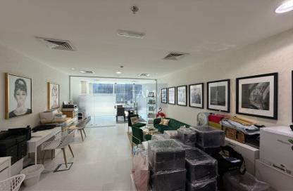 Office Space - Studio - 1 Bathroom for sale in Tamani Art Tower - Business Bay - Dubai
