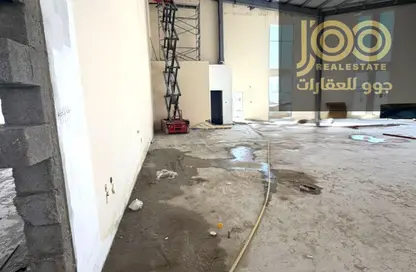 مستودع - استوديو - 1 حمام للايجار في أم الثعوب - أم القيوين