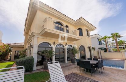 Villa - 5 - 7 for sale in Garden Homes Frond M - Garden Homes - Palm Jumeirah - Dubai
