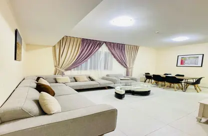 Apartment - 2 Bedrooms - 2 Bathrooms for rent in New Al Taawun Road - Al Taawun - Sharjah