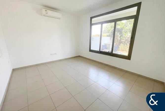 138777385 - Property Main Image