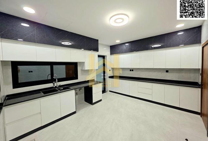 85313435 - Property Image 3