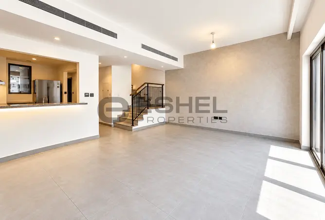 167004345 - Property Image 2