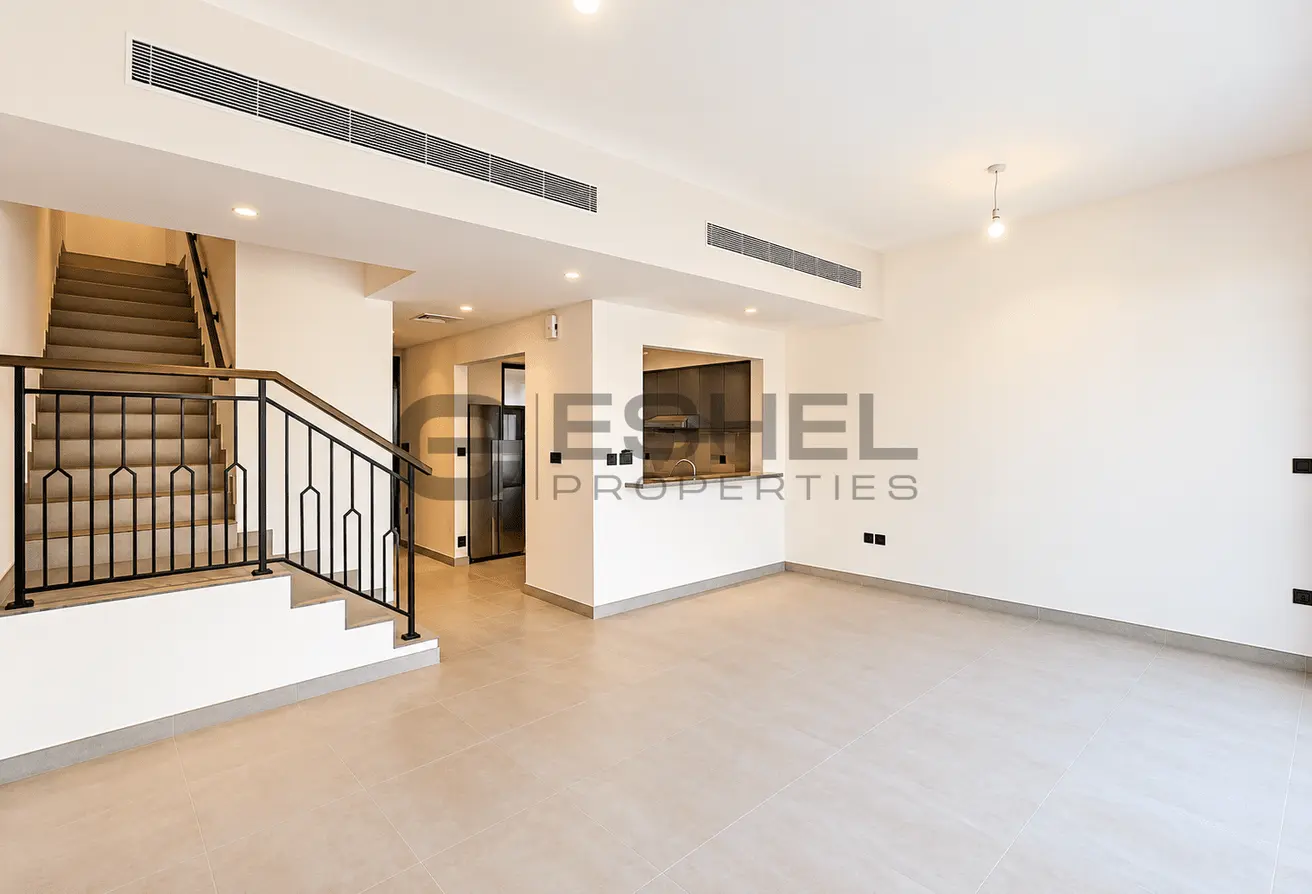 167004345 - Property Main Image