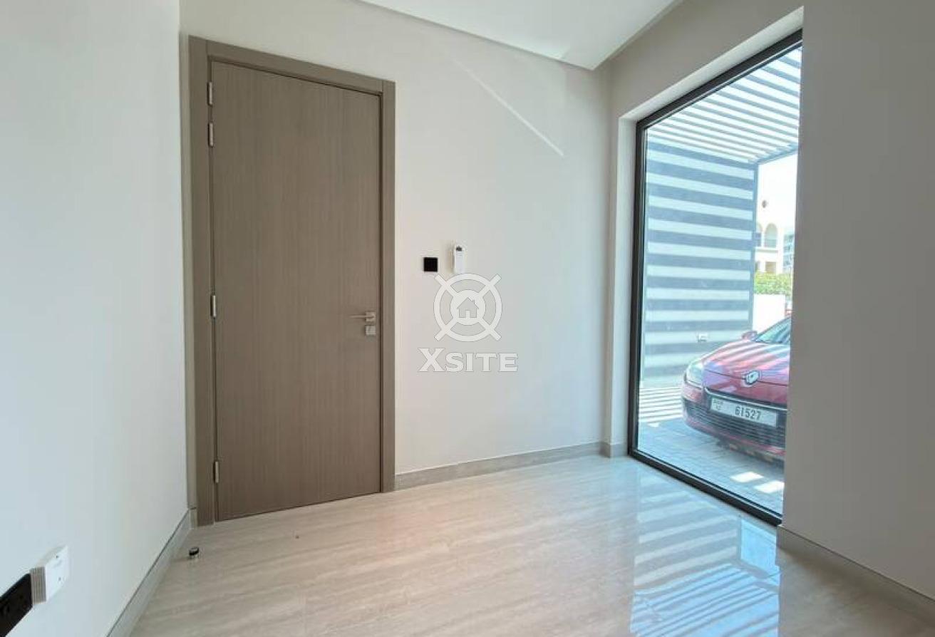 Premium Living |Fully Fitted Kitchen|4 BR Villa photo 9