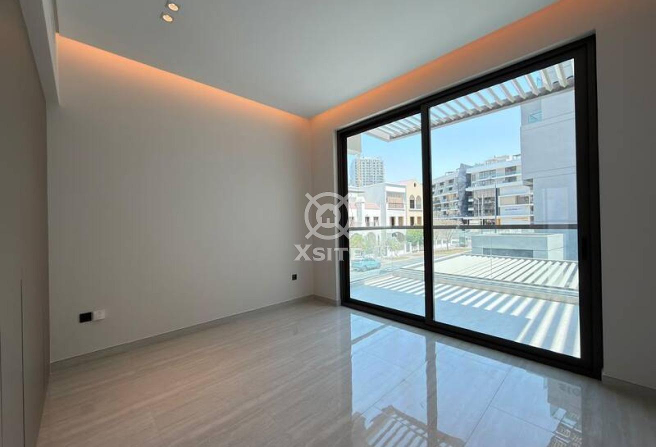 Premium Living |Fully Fitted Kitchen|4 BR Villa photo 5