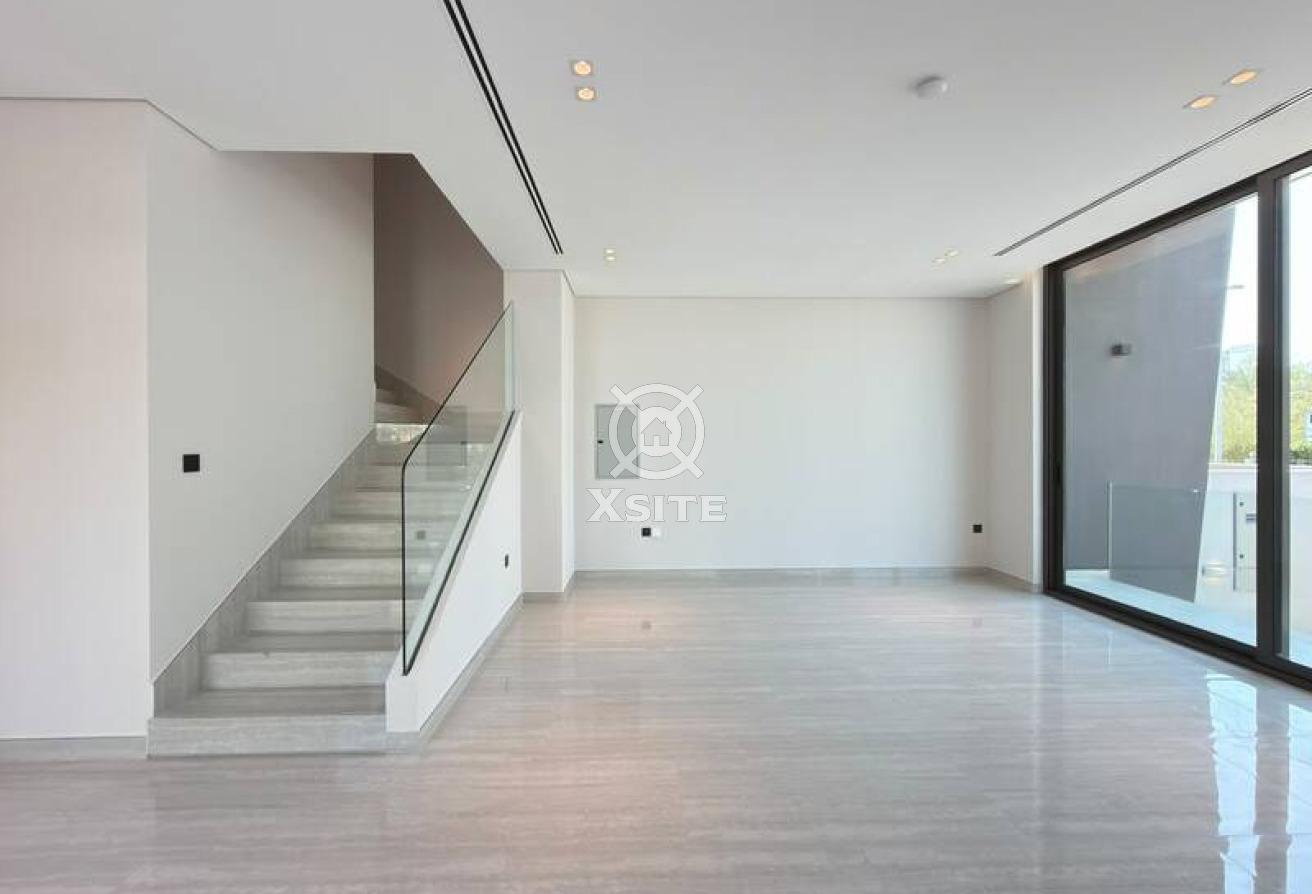 Premium Living |Fully Fitted Kitchen|4 BR Villa photo 4