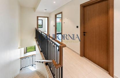 Townhouse - 3 - 3 for rent in Portofino - Damac Lagoons - Dubai