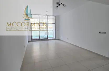 شقة - 2 غرف نوم - 3 حمامات للايجار في بناية جي ون - مجمع دبي ريزيدنس - دبي لاند - دبي شقة - 2 غرف نوم - 3 حمامات للايجار في بناية جي ون - مجمع دبي ريزيدنس - دبي لاند - دبي