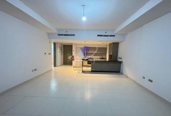 Spacious 3BR+Maid | Shams Meera | Hot Deal — photo 3