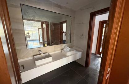 Villa - 5 Bedrooms - 7 Bathrooms for sale in Al Mowaihat 1 - Al Mowaihat - Ajman Villa - 5 Bedrooms - 7 Bathrooms for sale in Al Mowaihat 1 - Al Mowaihat - Ajman