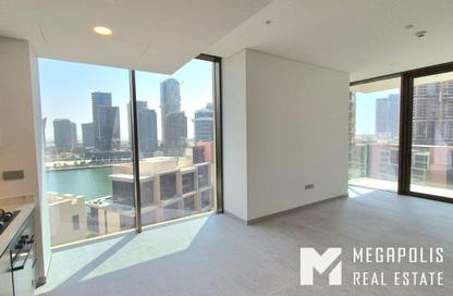 Apartment - 1 - 1 for rent in Peninsula Four - Peninsula - Business Bay - Dubai