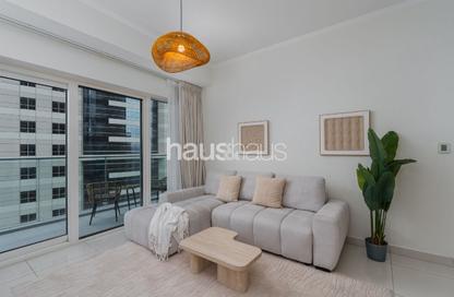 Apartment - 1 - 2 for rent in Damac Heights - Dubai Marina - Dubai