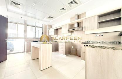 Villa - 4 Bedrooms - 6 Bathrooms for rent in Comfy Villas - District 11 - Jumeirah Village Circle - Dubai