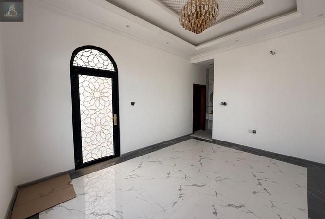 60142075 - Property Image 3