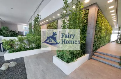 Apartment - 2 Bedrooms - 3 Bathrooms for rent in Maze Tower - Sheikh Zayed Road - Dubai