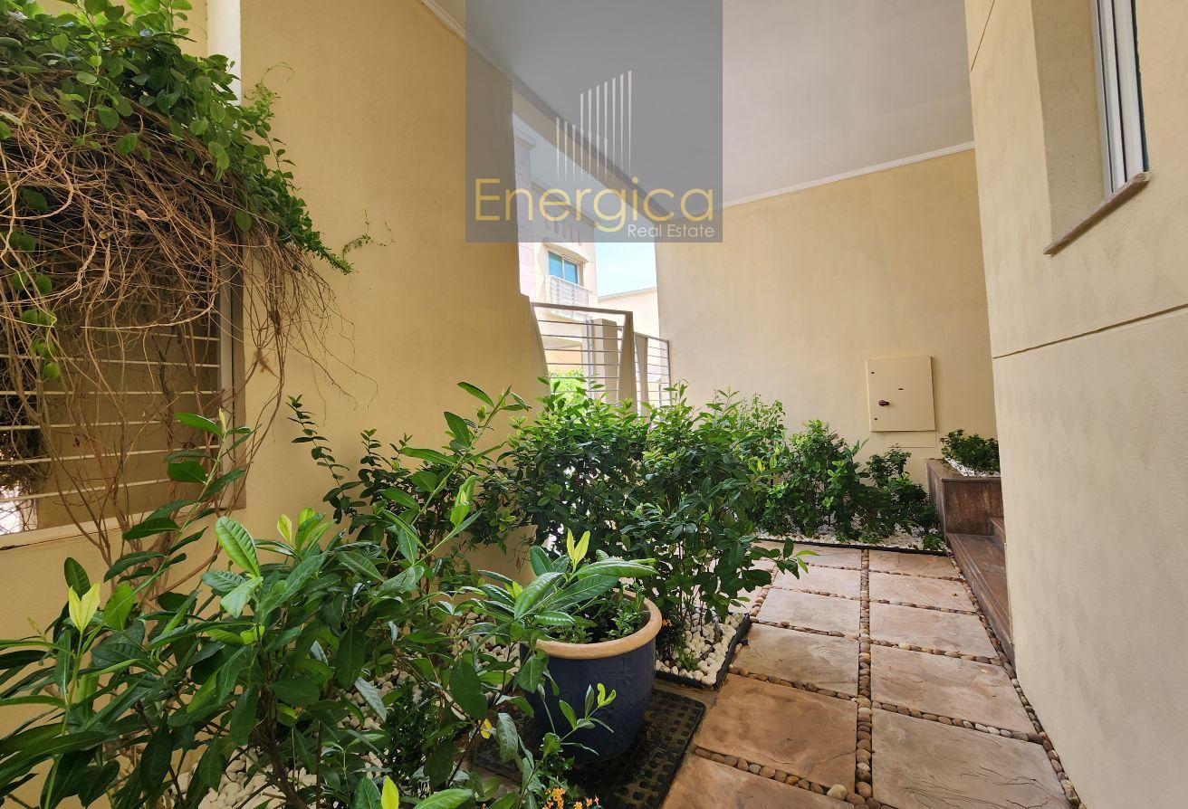 Newly Furnished | Modern 4BR Villa | Private Pool photo 27