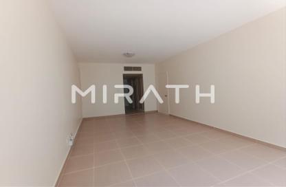 Apartment - Studio - 1 for rent in Golden Sands 6 - Al Mankhool - Bur Dubai - Dubai