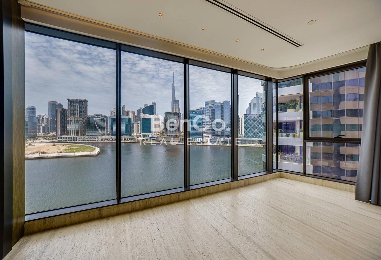 Unfurnished | Burj Canal View | Prime Location photo 15