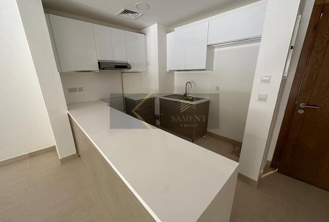 126097872 - Property Main Image