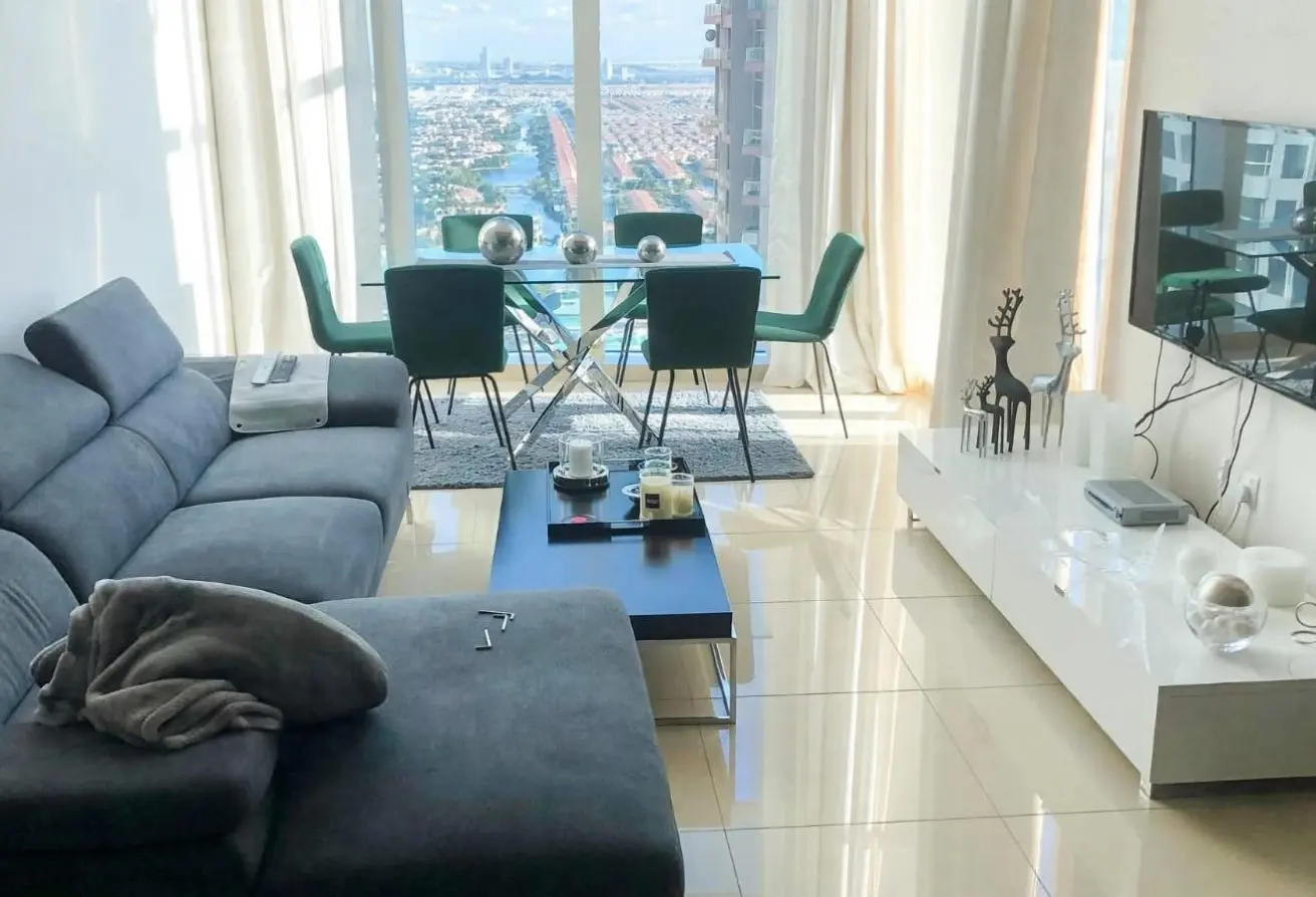 165037880 - Property Main Image