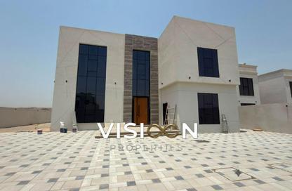 Villa - 4 Bedrooms - 5 Bathrooms for rent in Al Warsan 4 - Al Warsan - Dubai